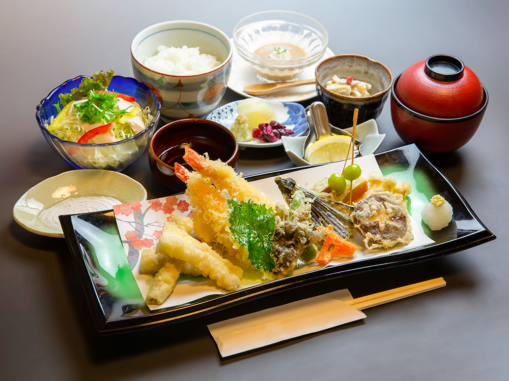 サービス内容（御昼の御前）